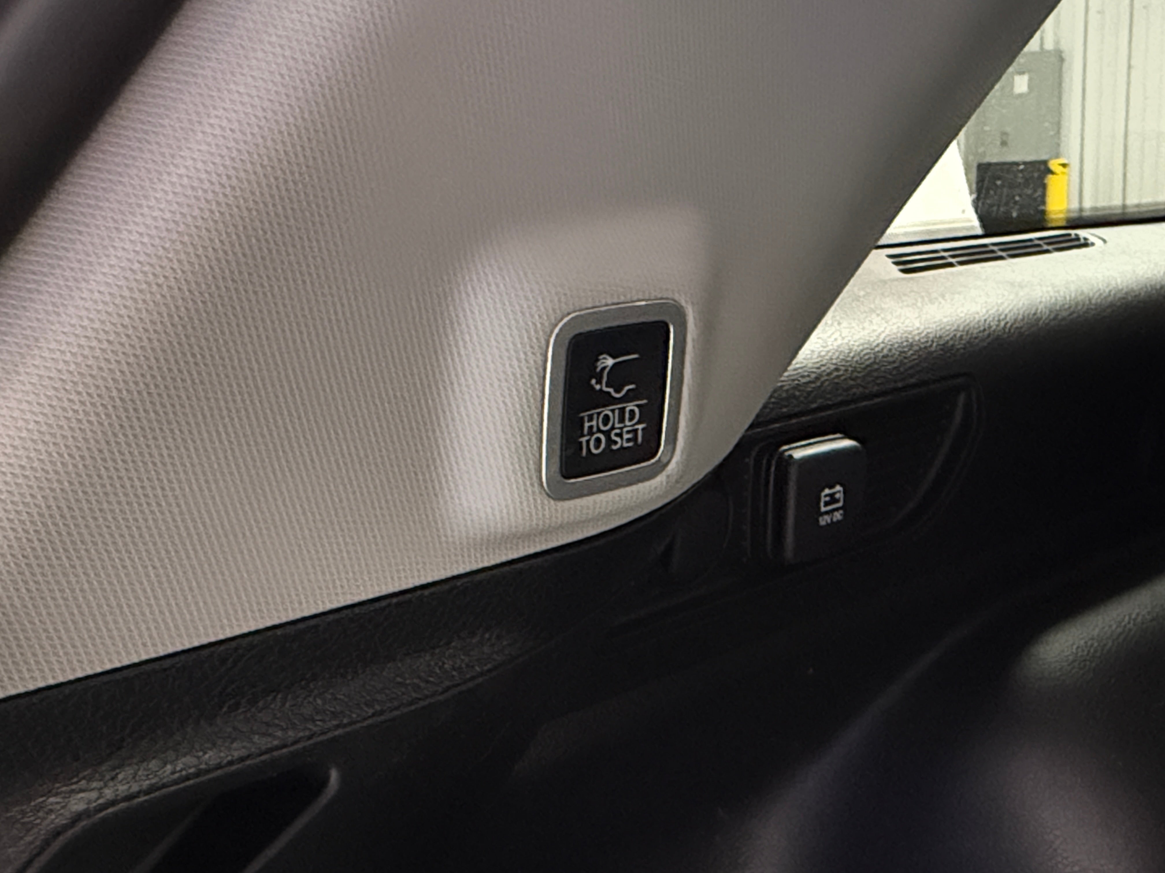 jeep grand cherokee 2023 1C4RJHAG2PC620937 image jeep grand cherokee 2023 1C4RJHAG2PC620937 image